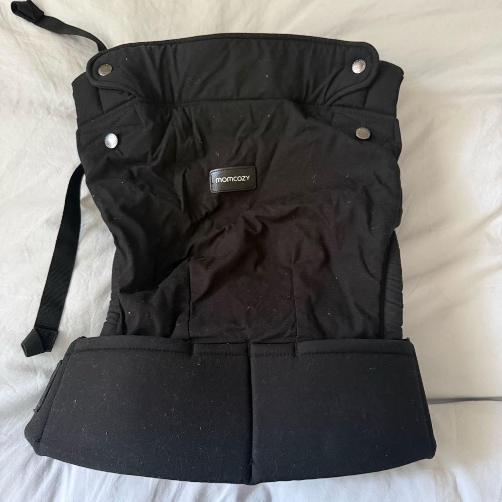 Momcozy Black Baby  - Ergonomic Front Carry - Picture 3 of 6